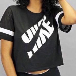 Nike Prep Mesh Black Athletic Crop Top